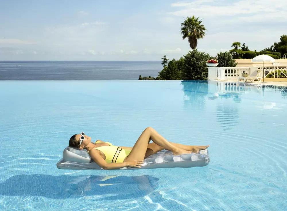Holiday Paradise Кан Екстериор снимка